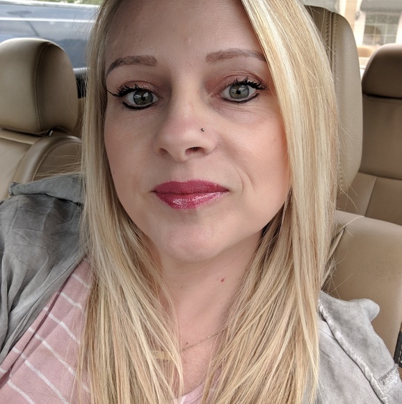 🎉 Casual Friday Party 4/26/19🎉 - Picture 3 of 4